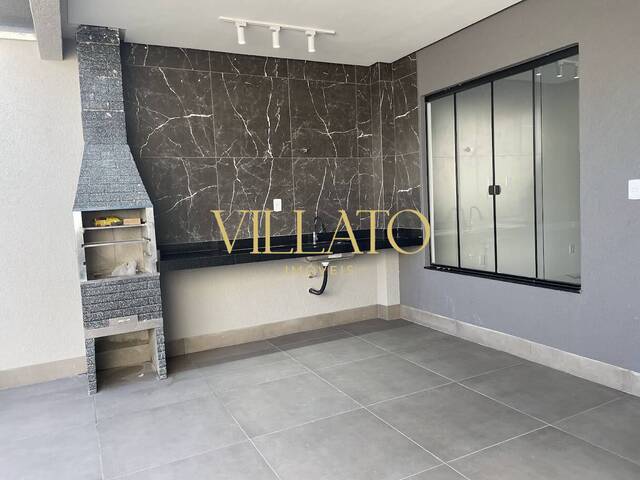 Casa para Venda em Goiânia - 3