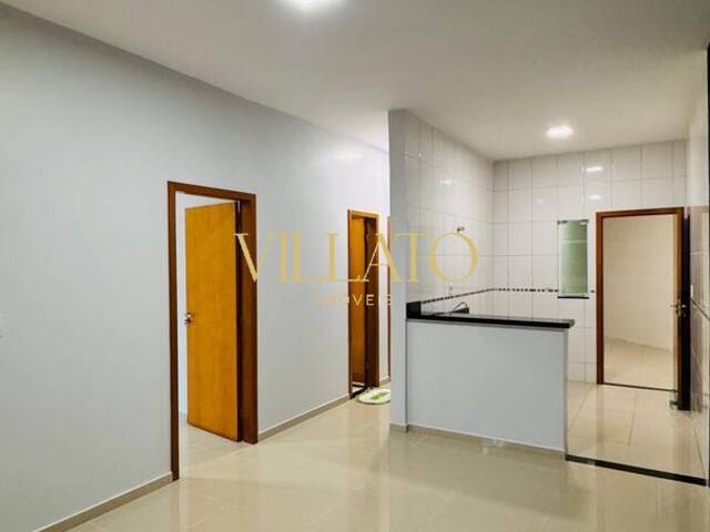 Casa para Venda em Goiânia - 3