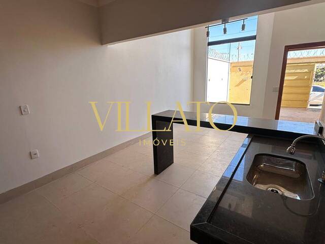 Casa para Venda em Goiânia - 4