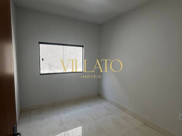 #1764 - Casa para Venda em Goiânia - GO - 2