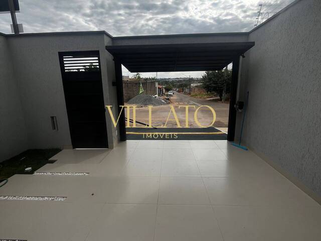 Casa para Venda em Goiânia - 3