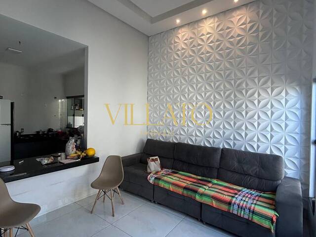 Casa para Venda em Goiânia - 3