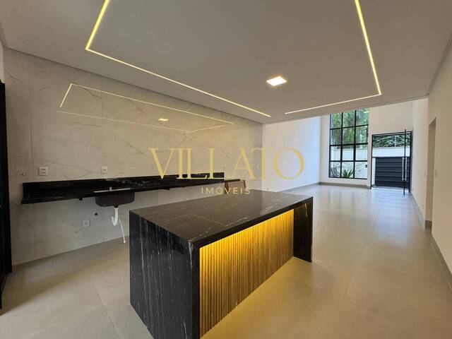 Casa para Venda em Goiânia - 4