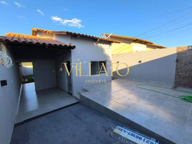 #1975 - Casa para Venda em Senador Canedo - GO - 1