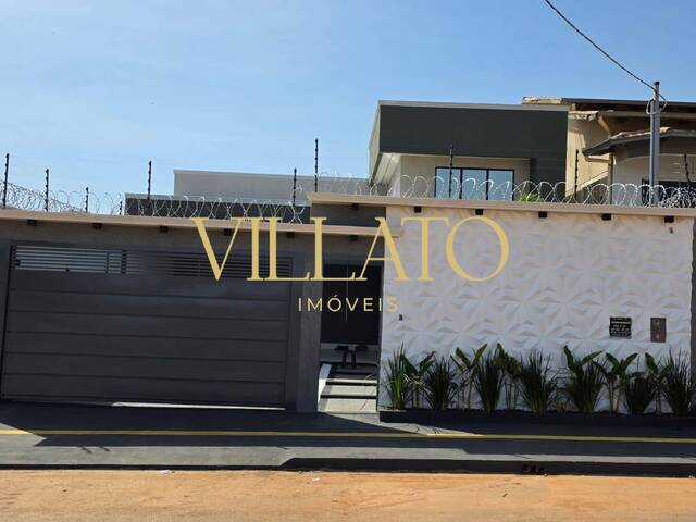 #2103 - Casa para Venda em Goiânia - GO - 2