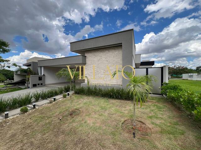 #2124 - Casa para Venda em Aparecida de Goiânia - GO - 2