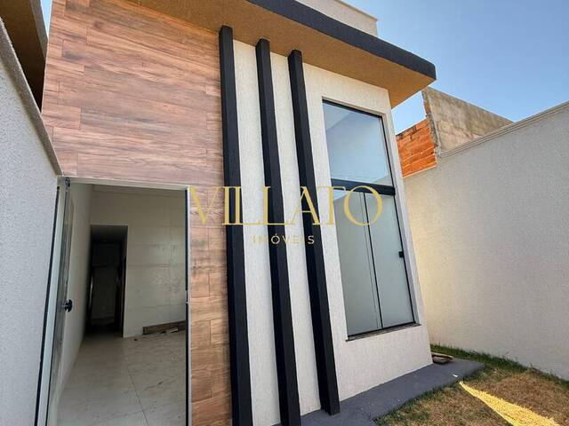 #2153 - Casa para Venda em Goiânia - GO - 3