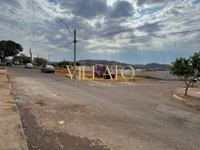 #2203 - Sala para Venda em Goiânia - GO - 3