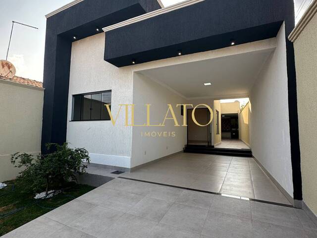 #2215 - Casa para Venda em Aparecida de Goiânia - GO - 1