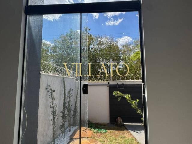 #2260 - Casa para Venda em Aparecida de Goiânia - GO - 3