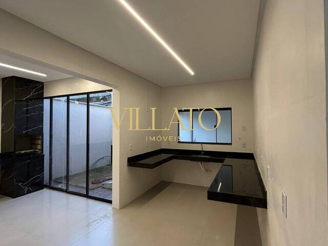 Venda em Jardim Veneza - Aparecida de Goiânia