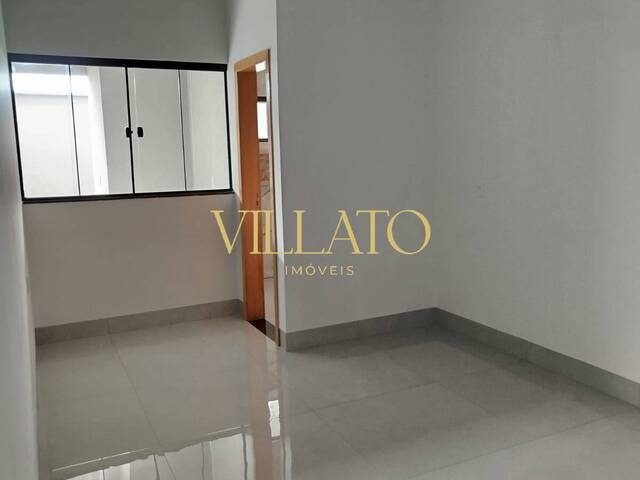 Casa para Venda em Goiânia - 3