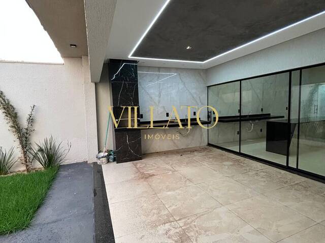 Casa para Venda em Goiânia - 3