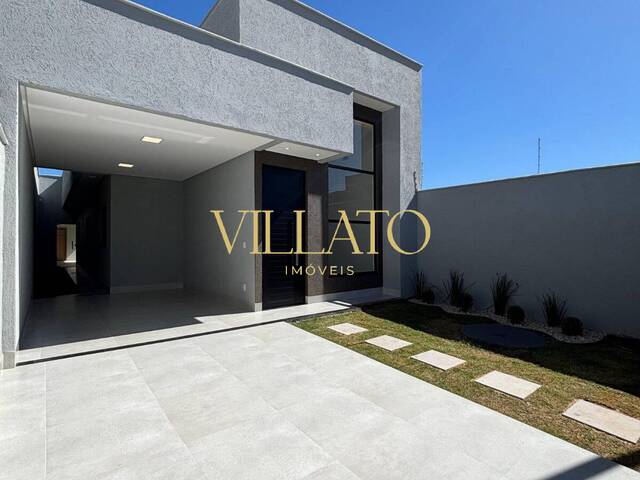 #2353 - Casa para Venda em Aparecida de Goiânia - GO - 1