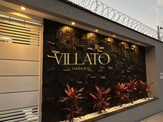 #2382 - Casa para Venda em Goiânia - GO - 2