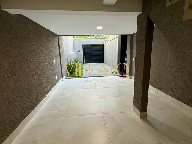 #2389 - Casa para Venda em Goiânia - GO - 3