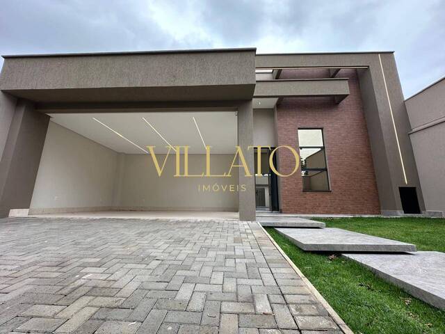 #2393 - Casa para Venda em Goiânia - GO - 2