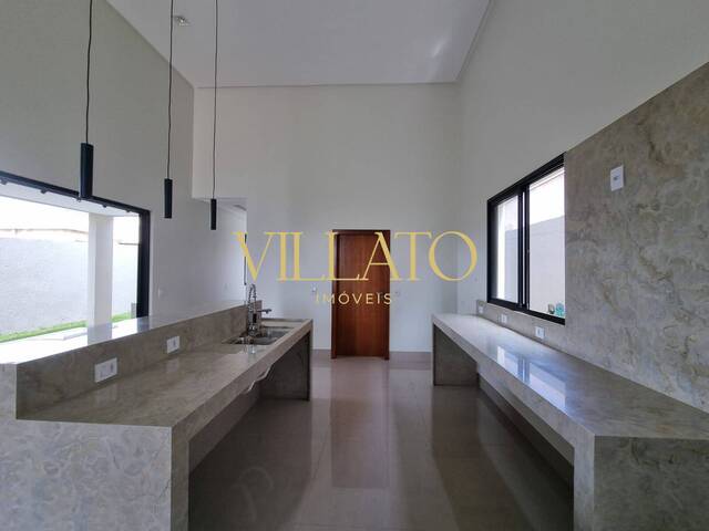 Casa para Venda em Senador Canedo - 5