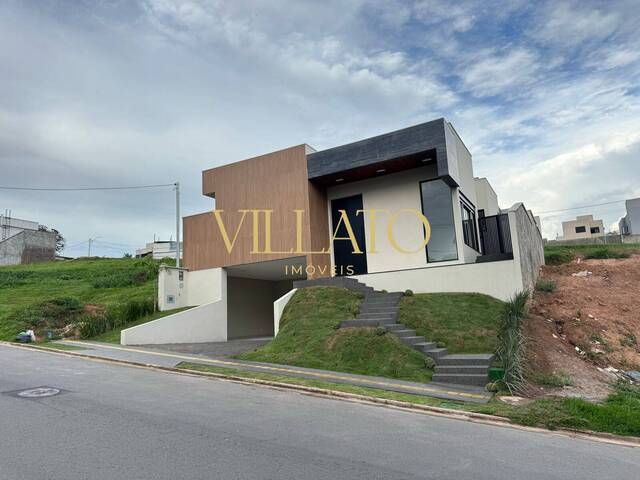 #2426 - Casa para Venda em Senador Canedo - GO - 1