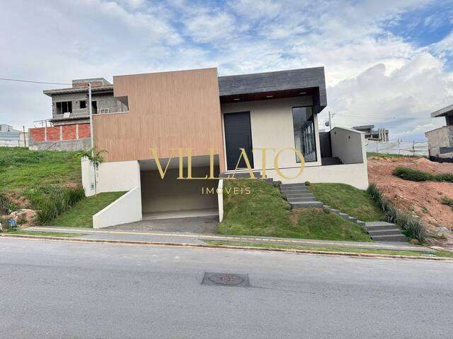 #2426 - Casa para Venda em Senador Canedo - GO - 2