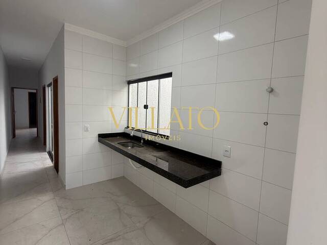 Casa para Venda em Goiânia - 4