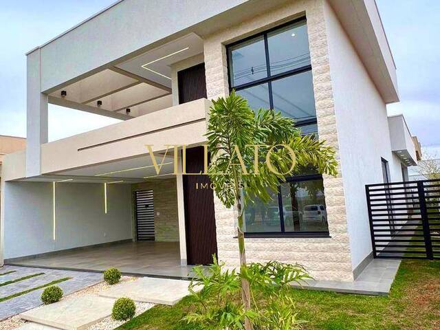 Casa para Venda em Senador Canedo - 2