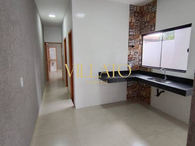 Casa para Venda em Goiânia - 4