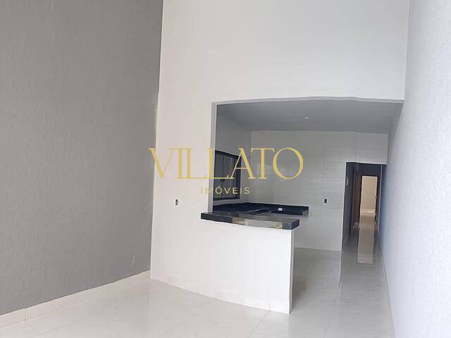 Casa para Venda em Aparecida de Goiânia - 3