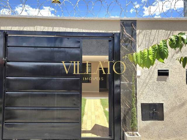 #2516 - Casa para Venda em Goiânia - GO - 2