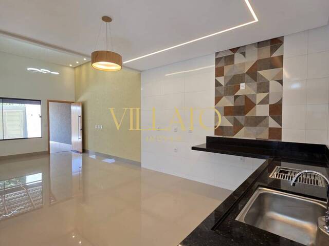 Casa para Venda em Goiânia - 3