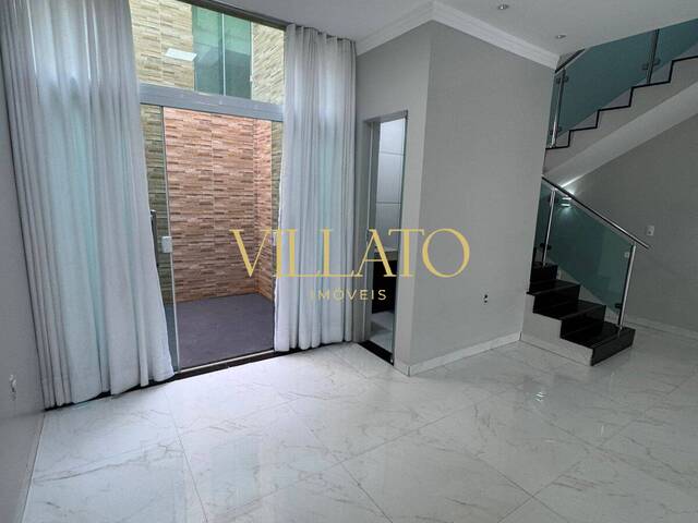 Sobrado para Venda em Goiânia - 5