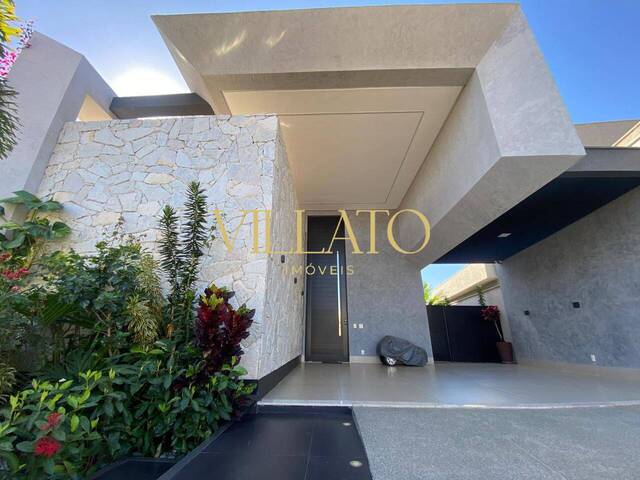 #2524 - Casa para Venda em Goiânia - GO - 3