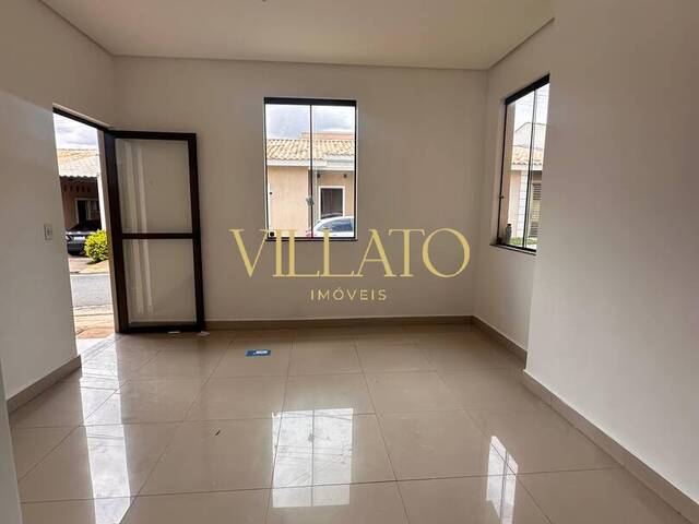 #2540 - Casa para Venda em Goiânia - GO - 2