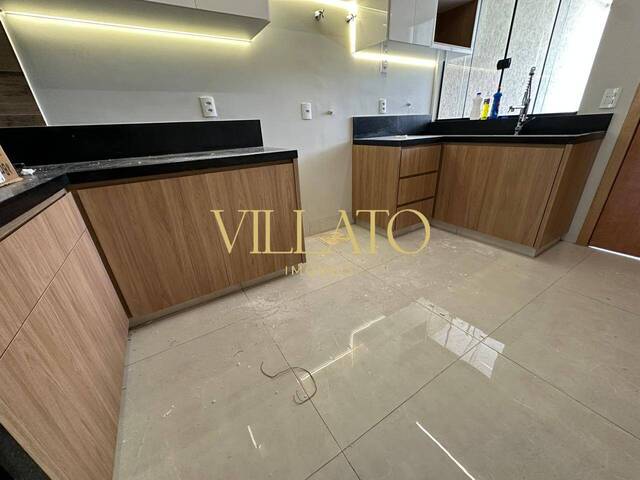 Casa para Venda em Goiânia - 4