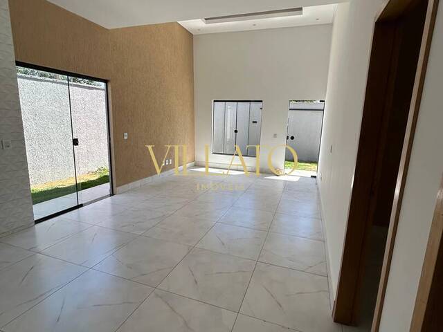 #2554 - Casa para Venda em Trindade - GO - 2