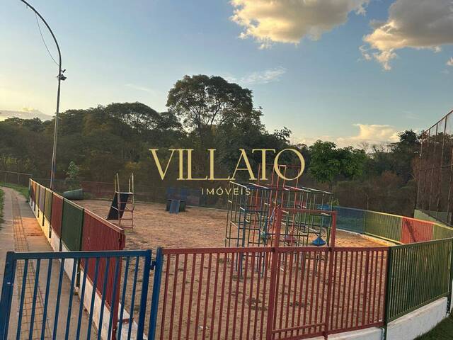 Apartamento para Venda em Aparecida de Goiânia - 2