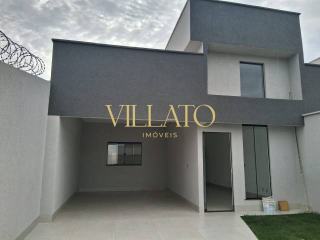 #2704 - Casa para Venda em Aparecida de Goiânia - GO - 1