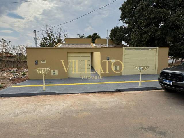 #2705 - Casa para Venda em Aparecida de Goiânia - GO