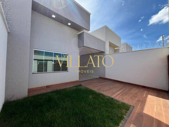 #2734 - Casa para Venda em Aparecida de Goiânia - GO - 1