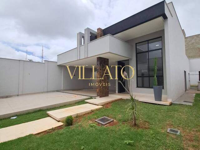 #2736 - Casa para Venda em Goiânia - GO - 2