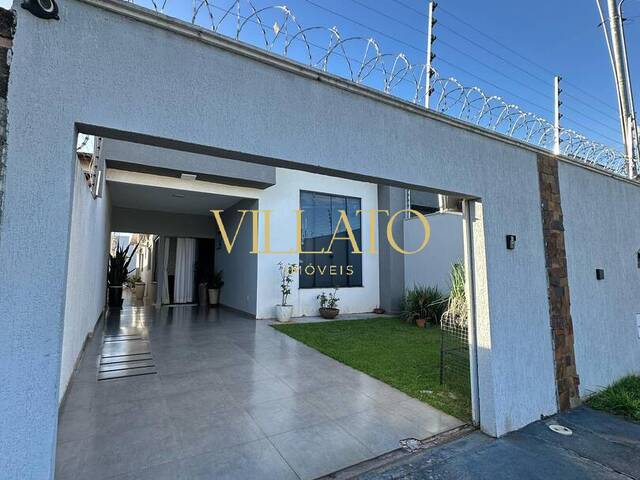 #2737 - Casa para Venda em Aparecida de Goiânia - GO - 1