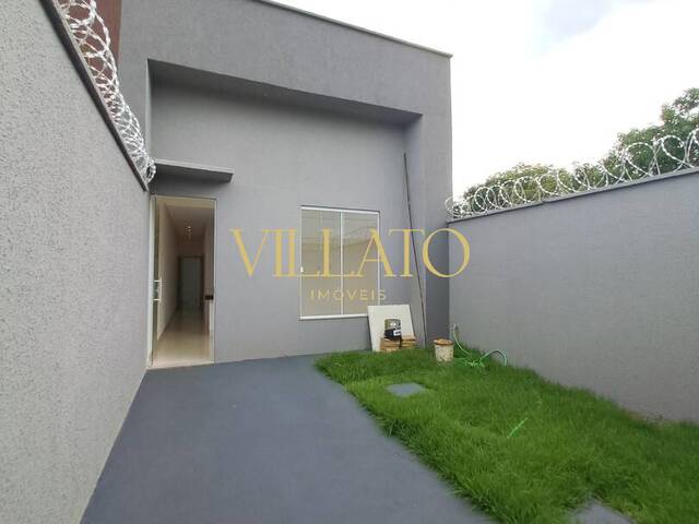 #2740 - Casa para Venda em Goiânia - GO - 1