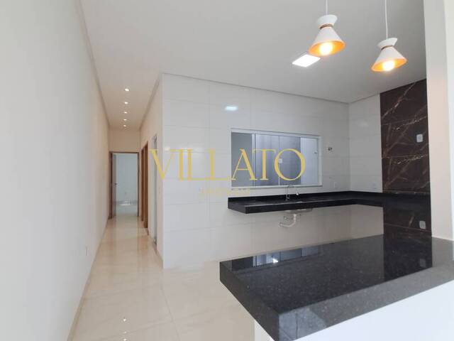 Casa para Venda em Goiânia - 4