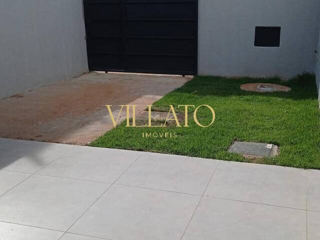 #2741 - Casa para Venda em Goiânia - GO