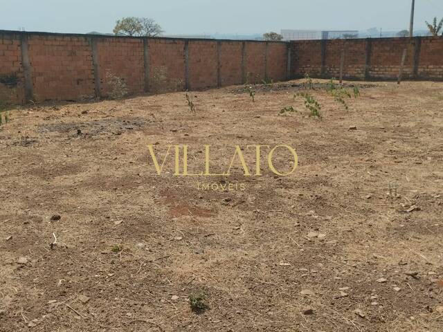 Área para Venda em Aparecida de Goiânia - 4