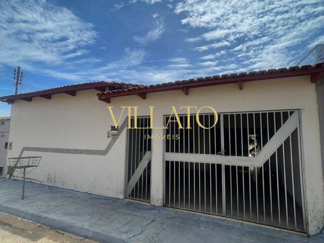 #2753 - Casa para Venda em Goiânia - GO - 1