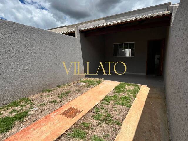 #2759 - Casa para Venda em Goiânia - GO - 2