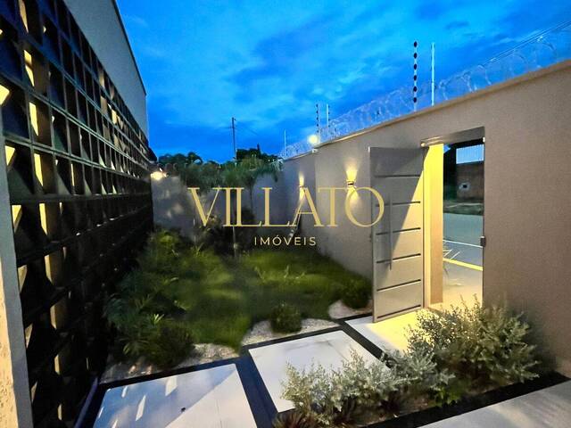 Casa para Venda em Goiânia - 3