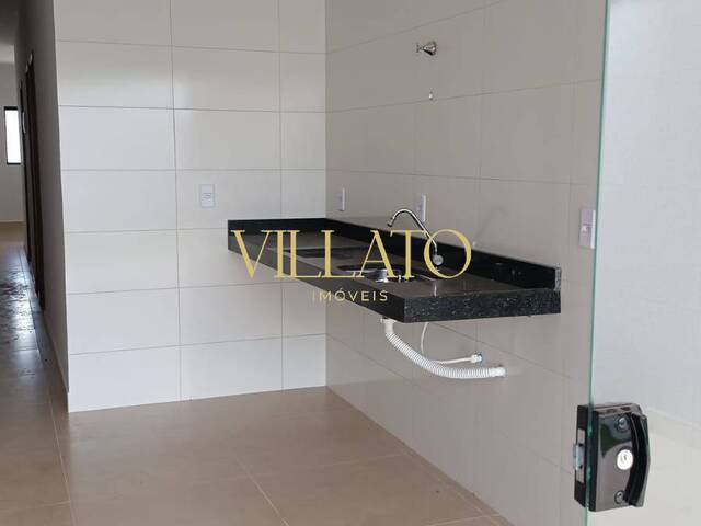 Casa para Venda em Goiânia - 4