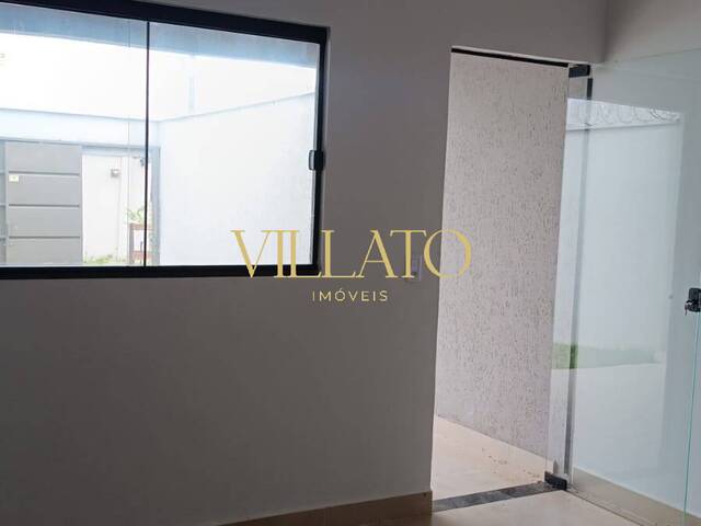 Casa para Venda em Goiânia - 3